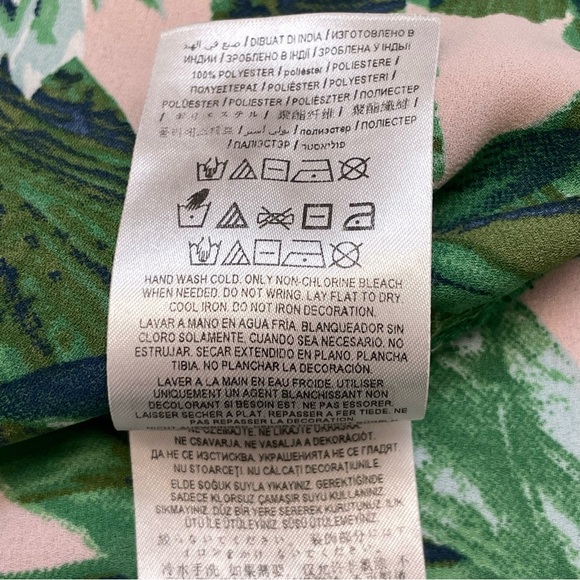 Guess Green & Pink Tropical Leaf Print Three Button Duster Cardigan - Picture 13 of 13